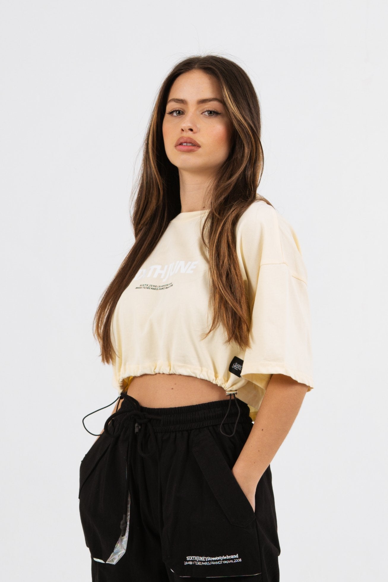 T-shirt court cordons jaune