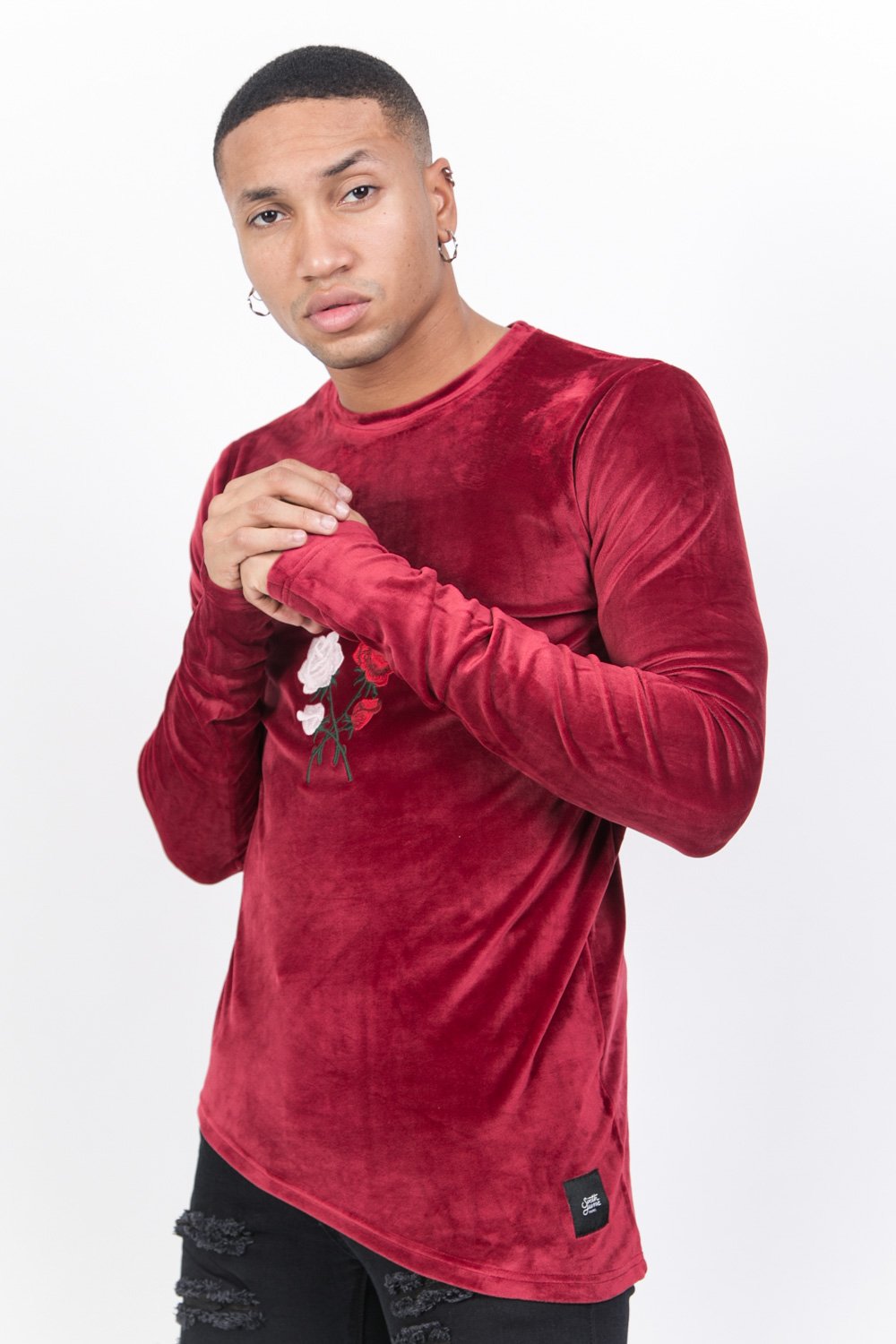 Asymmetrisches T-Shirt aus burgunderrosafarbenem Samt