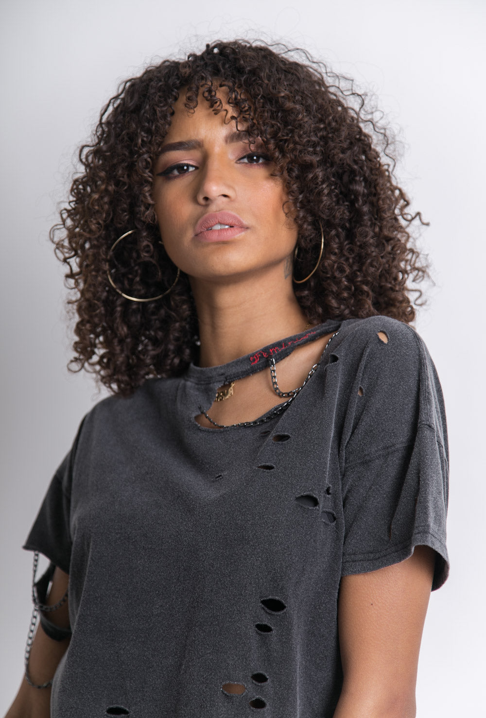 Sixth June - T-shirt effiloché trous noir