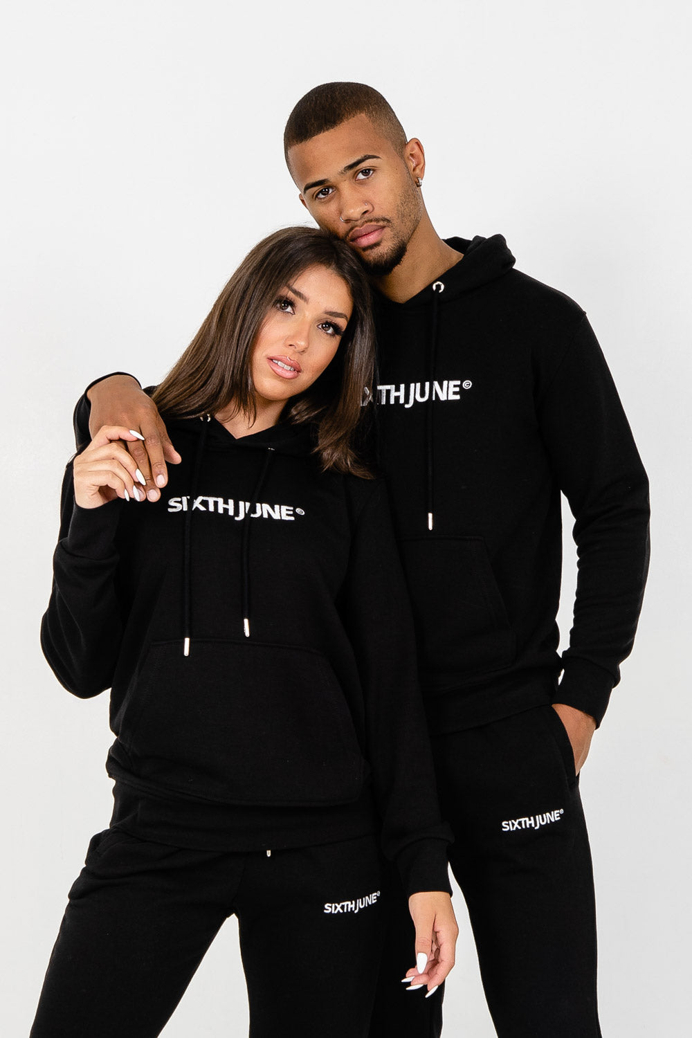 Sixth June - Sweatshirt capuche logo brodé Noir