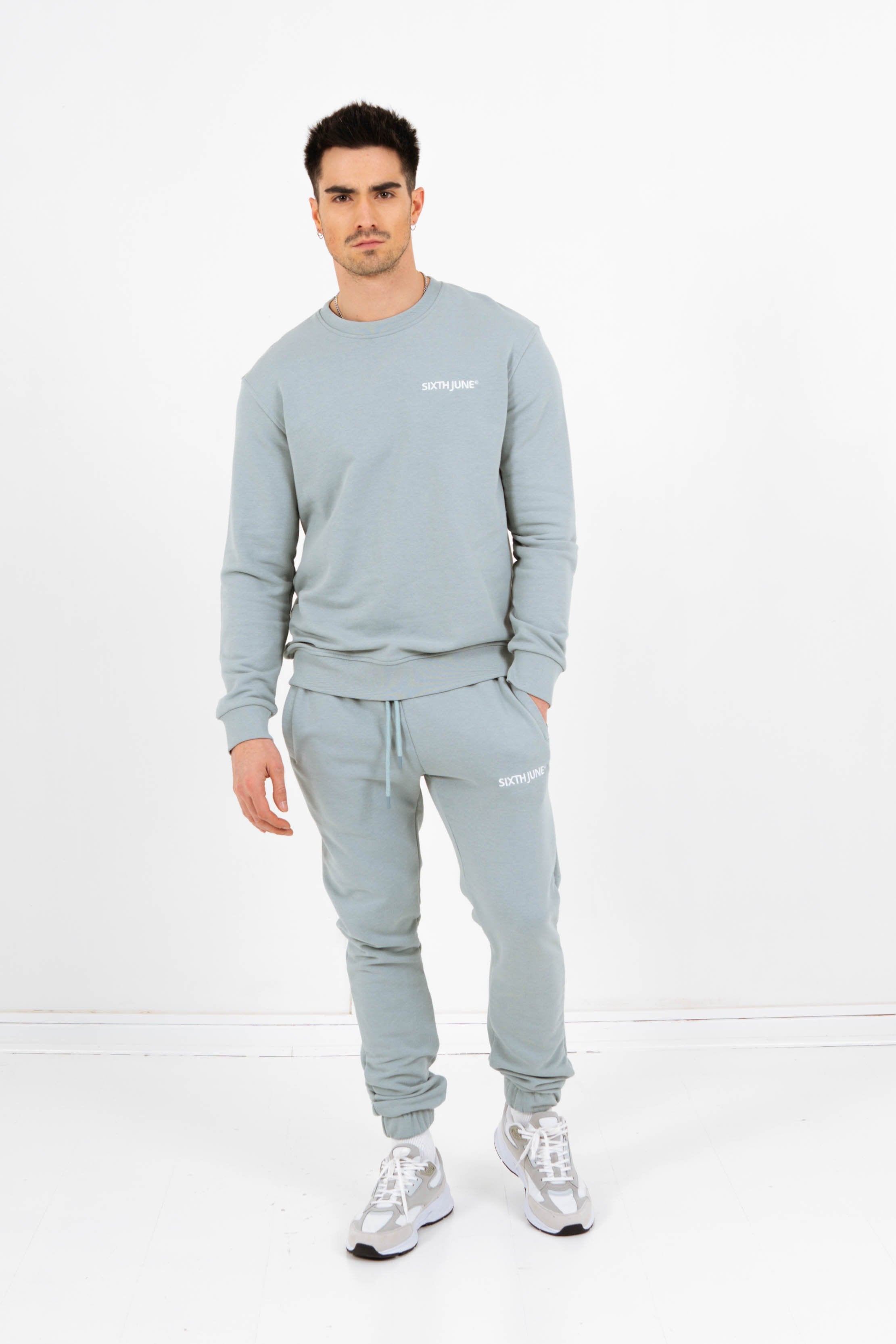 Sixth June - Sweatshirt soft logo brodé Bleu clair