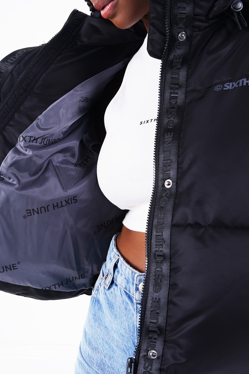 Nylon short thick puffer Black