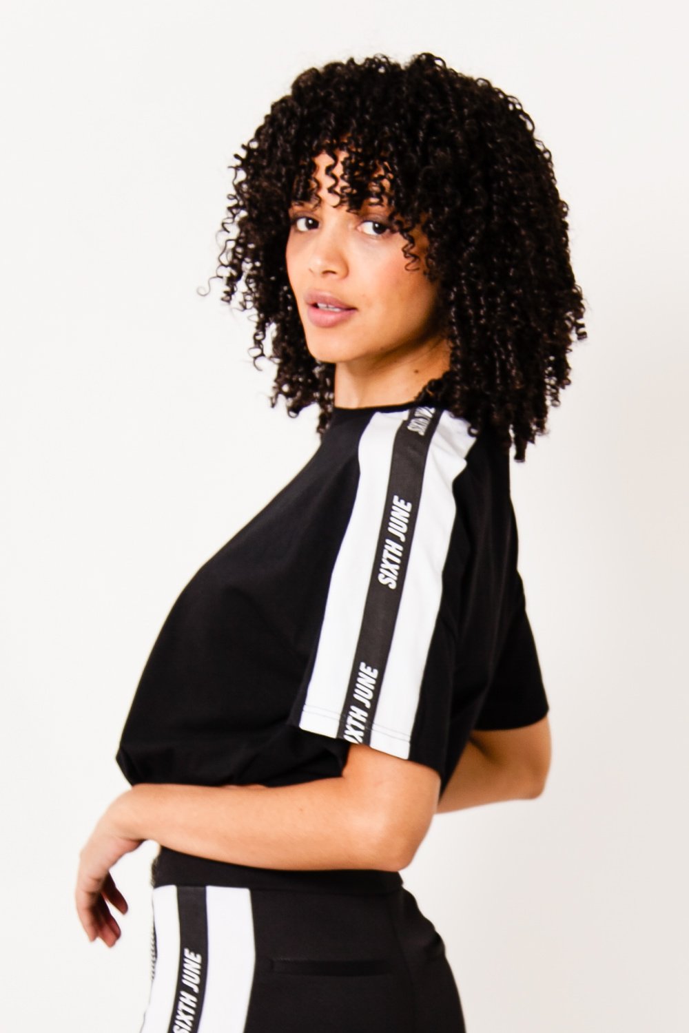 Taping logo cropped T-shirt black