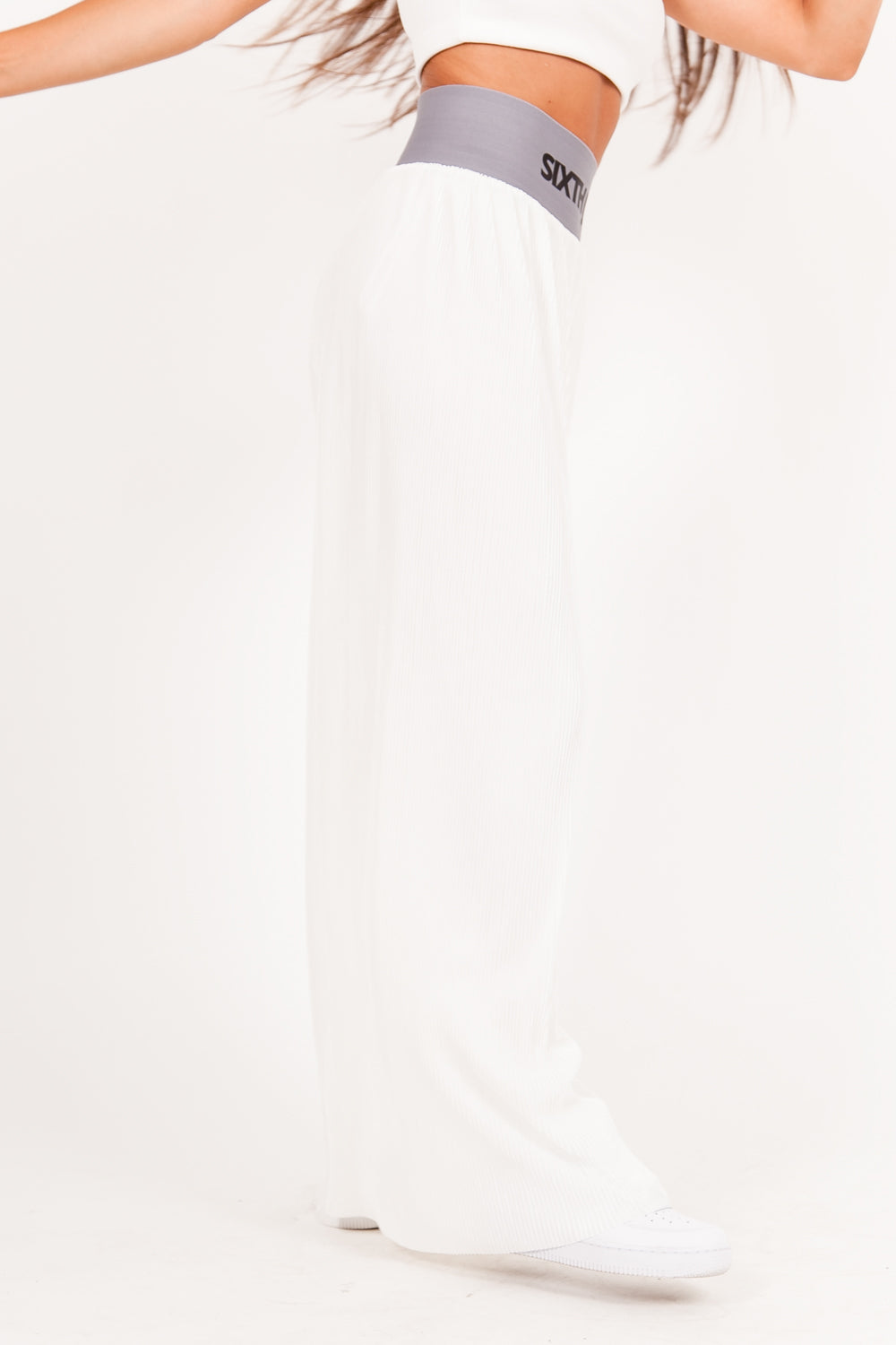 Sixth June - Pantalon large ceinture logo blanc