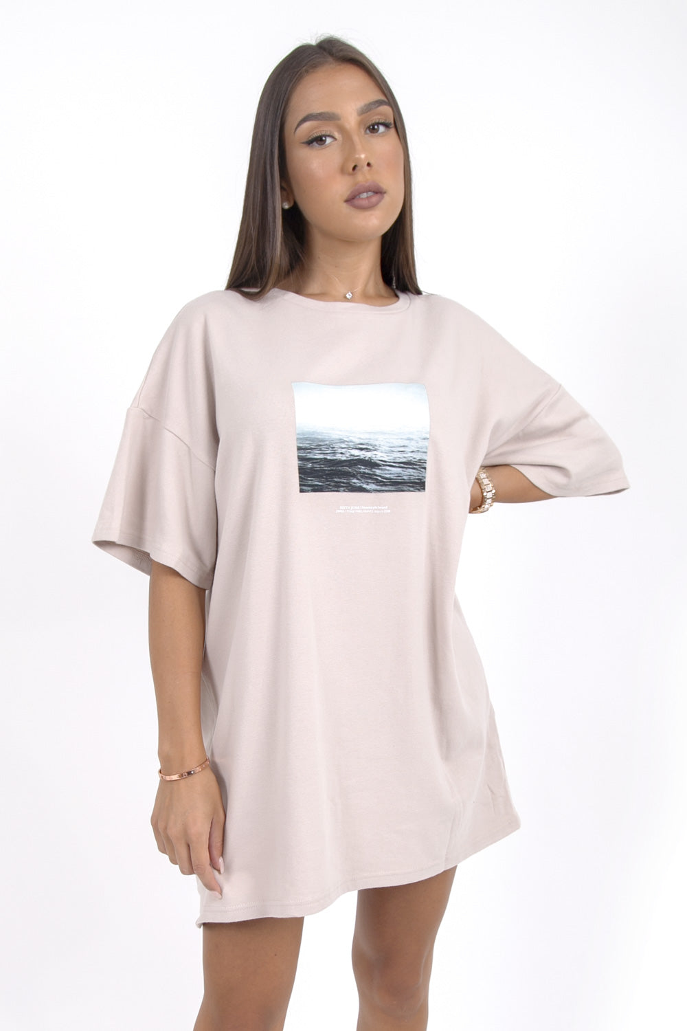 Sixth June - Robe t-shirt oversize imprimé océan beige
