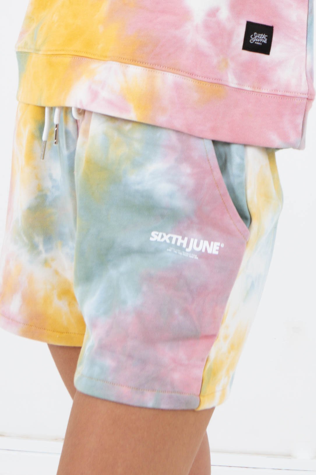Mehrfarbige Logo-Shorts Gelb