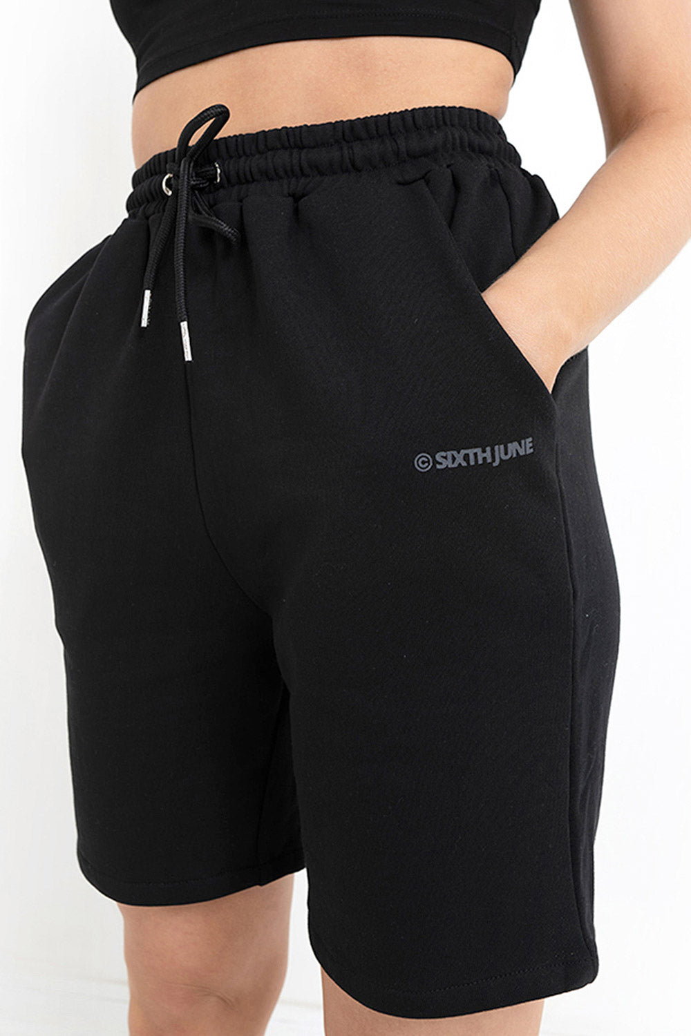 Sixth June - Short logo simple Noir