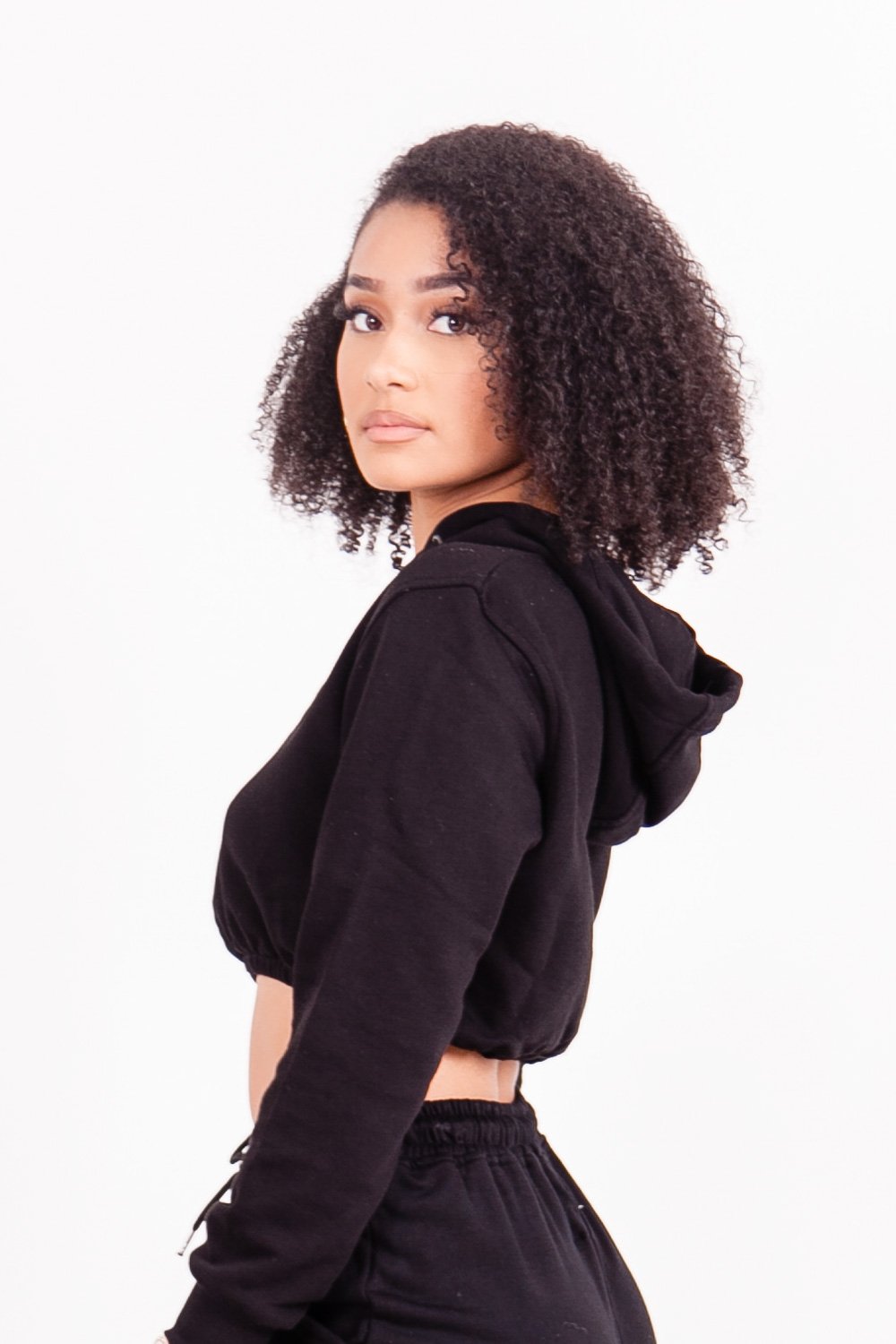 Sweat à capuche court holographique noir