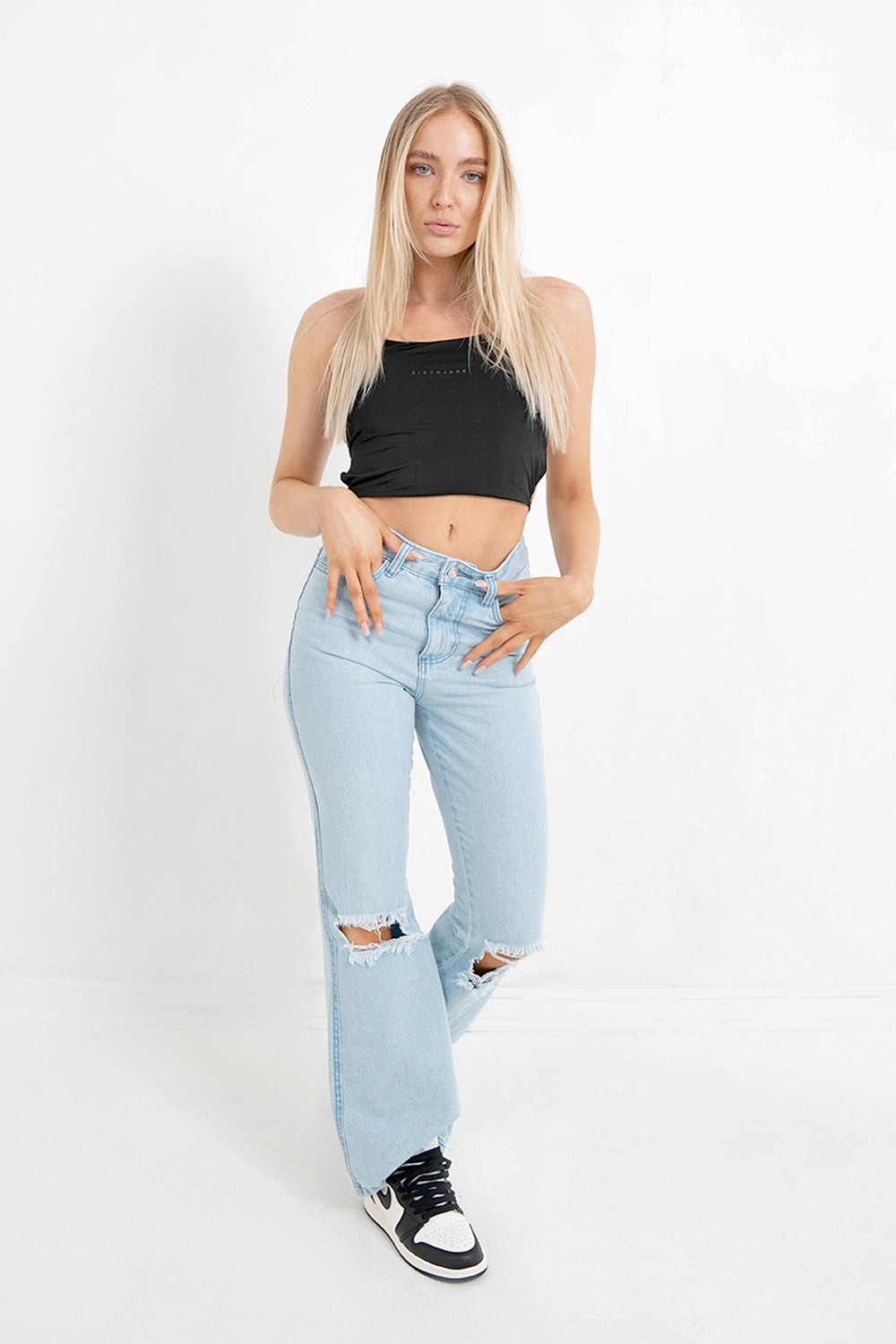 Sixth June - Top court sexy Noir