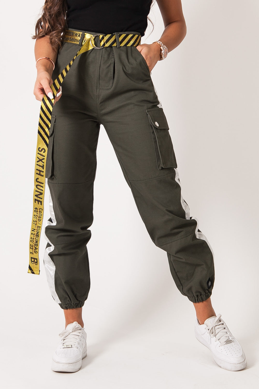 Sixth June - Pantalon cargo bandes satin vert blanc