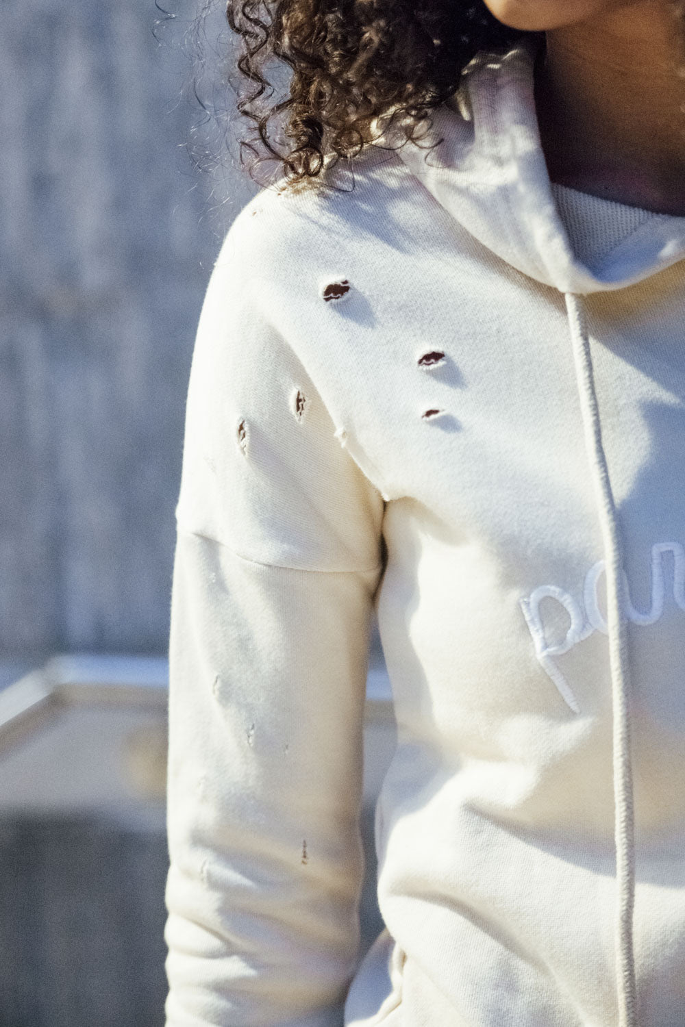 Sixth June - Sweat-shirt Parisiennes destroy beige W2367CS